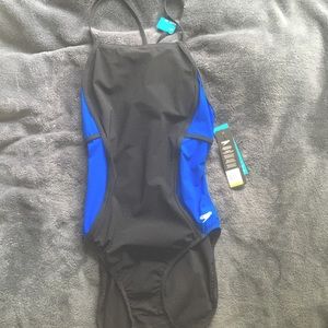 BRAND NEW Speedo